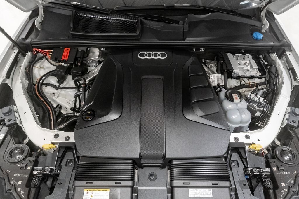 Used 2023 Audi Q7 45 Premium SUV