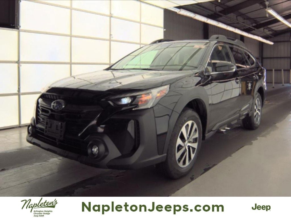 2025 Subaru Outback Premium's photo