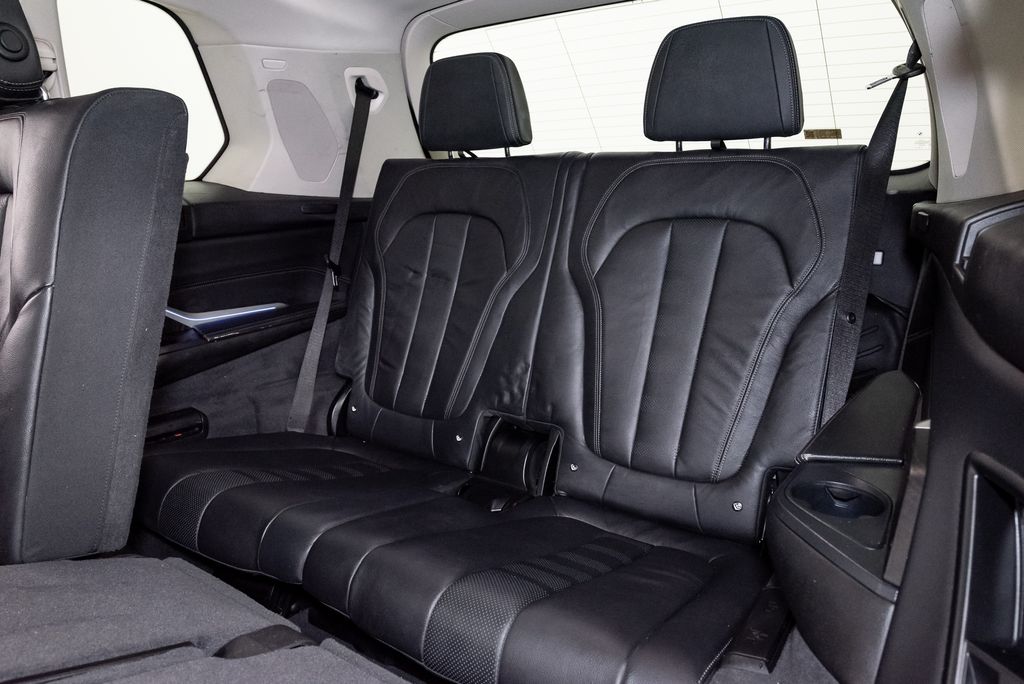 2019 BMW X7 40i - Photo 28