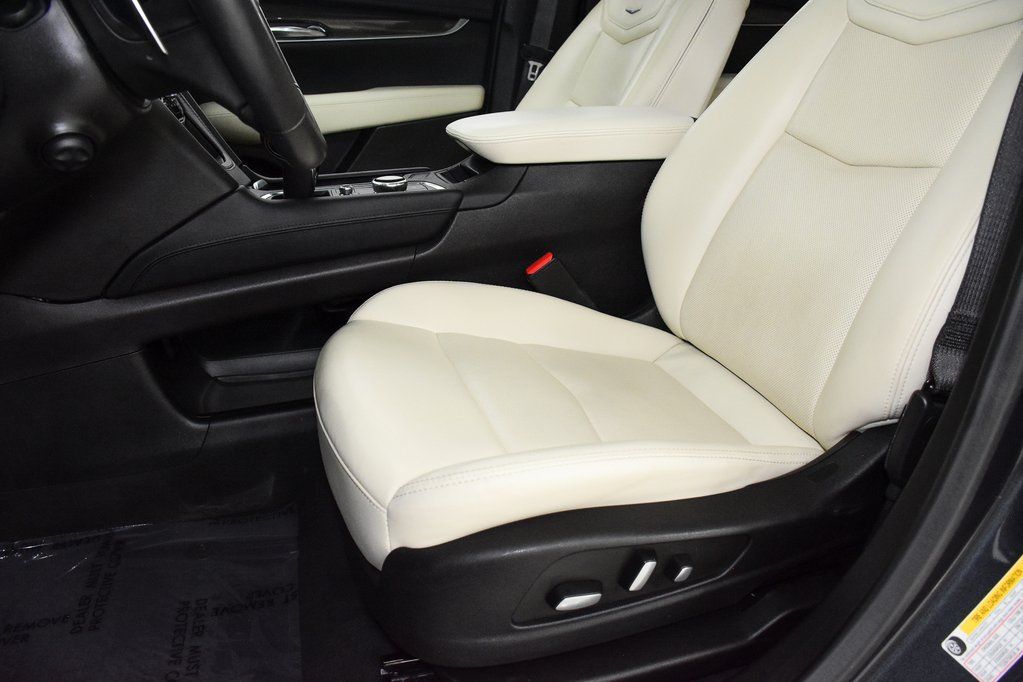 2022 Cadillac XT5 Sport - Photo 12