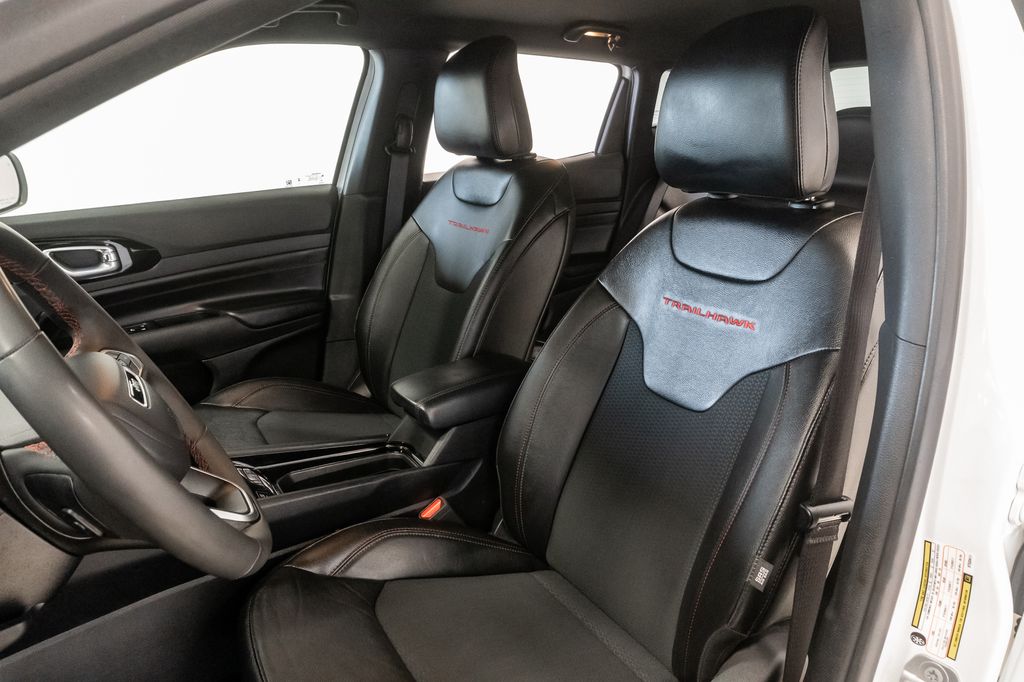 2025 Jeep Compass Trailhawk - Photo 9