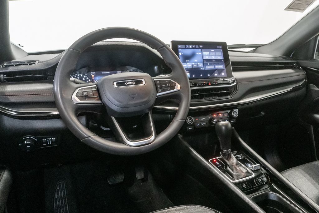 2025 Jeep Compass Trailhawk - Photo 7