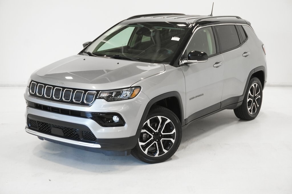 2022 Jeep Compass Limited photo 2