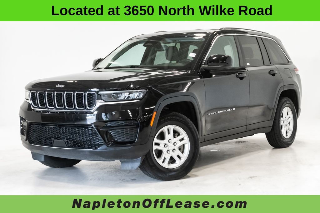 2024 Jeep Grand Cherokee Laredo 4x4's photo