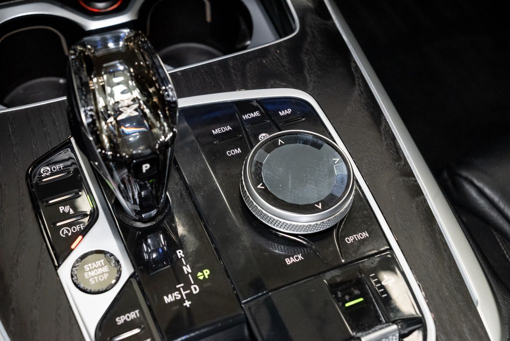 2019 BMW X7 40i - Photo 26