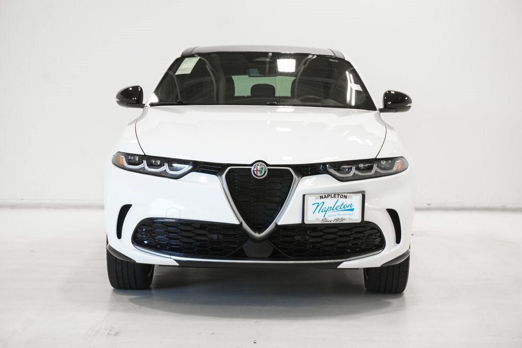 2024 Alfa Romeo Tonale Ti photo 2