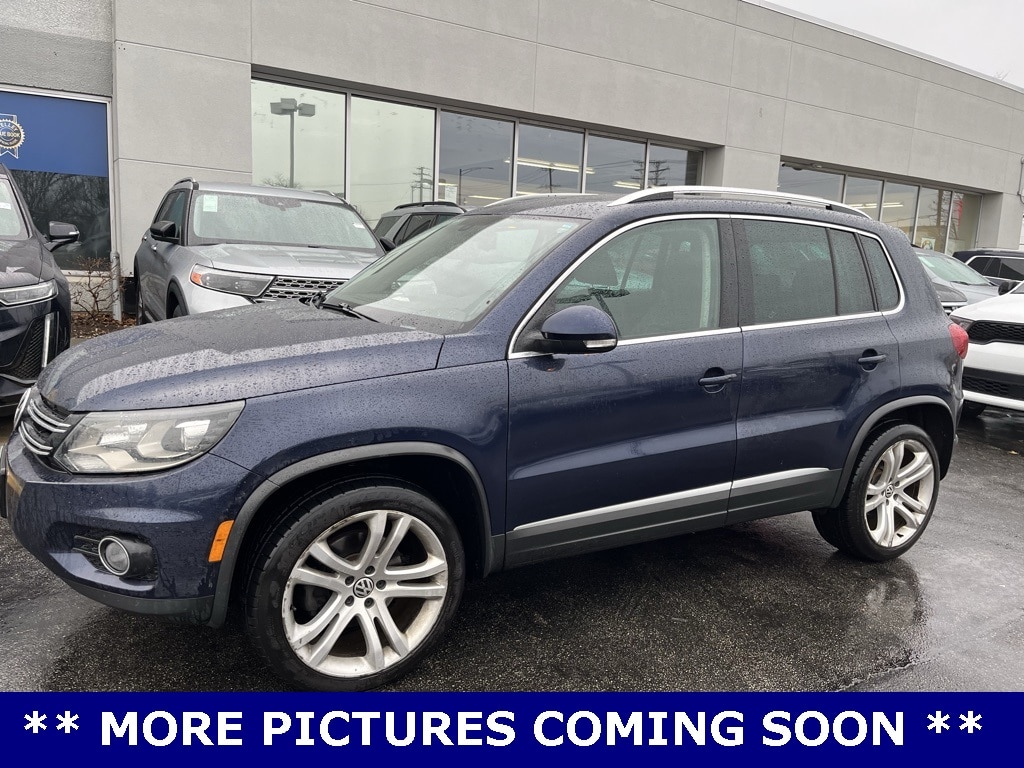 2016 Volkswagen Tiguan SEL's photo