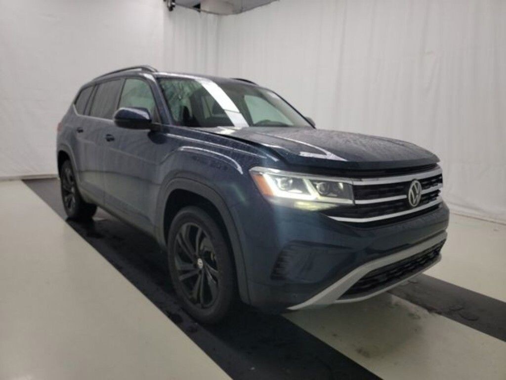 Used 2022 Volkswagen Atlas 2.0T SE w/Technology SUV