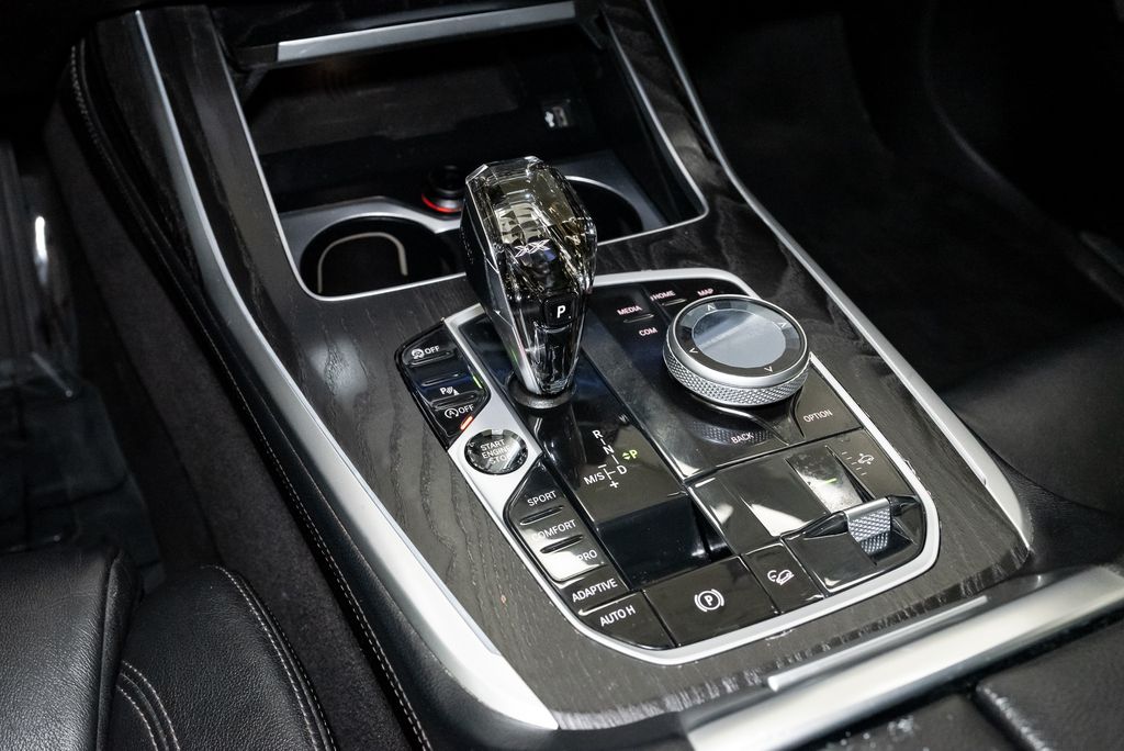 2019 BMW X7 40i - Photo 24