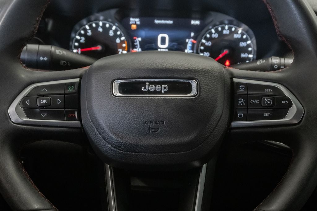 2025 Jeep Compass Trailhawk - Photo 16