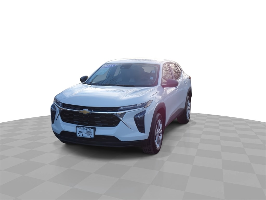 Used 2025 Chevrolet Trax LS SUV