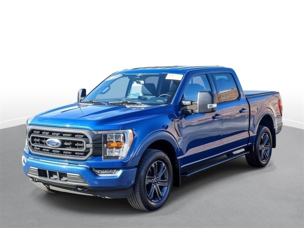 2023 Ford F-150 XLT photo 2