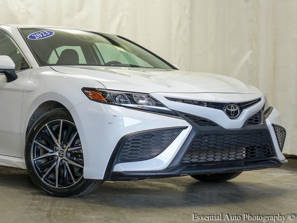 Used 2024 Toyota Camry SE Sedan