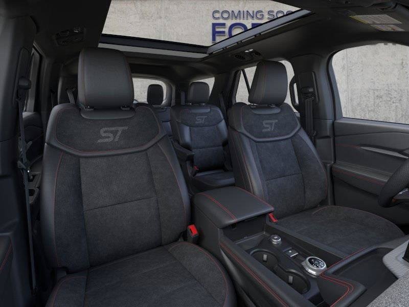 2026 Ford Explorer ST - Photo 12