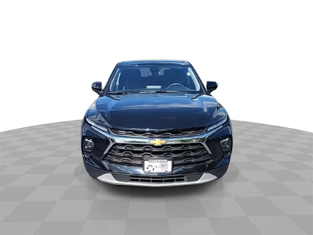 2023 Chevrolet Blazer 2LT photo 2