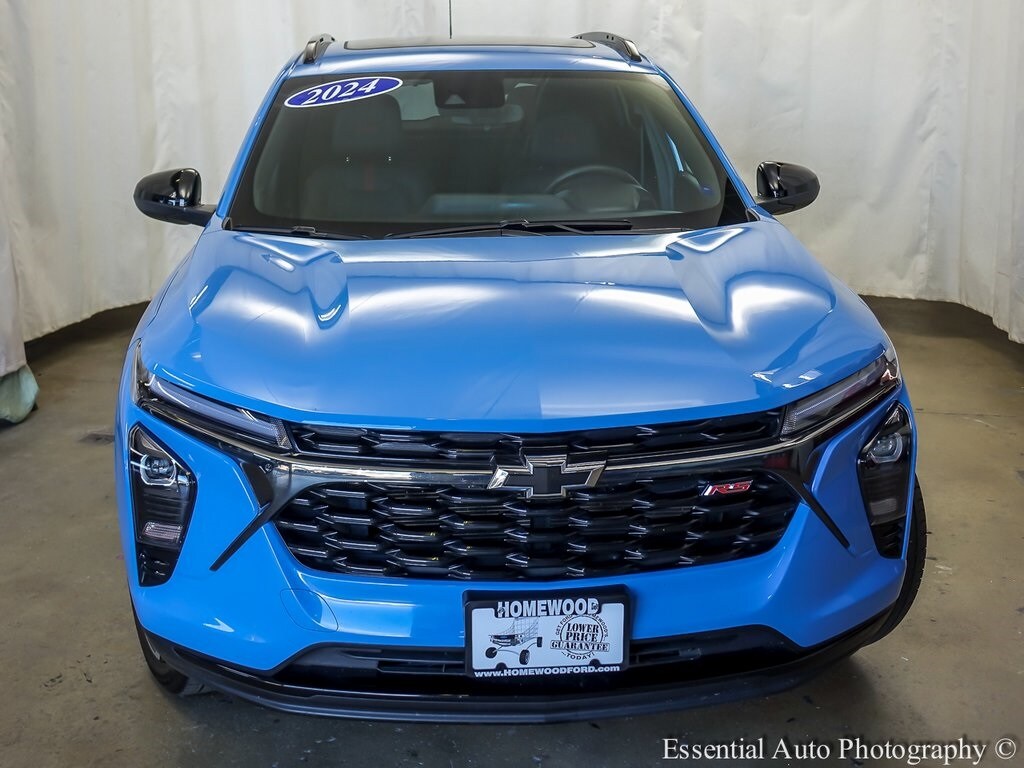 2024 Chevrolet Trax photo 3