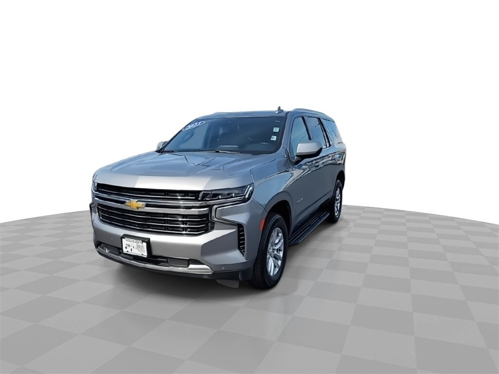 2023 Chevrolet Tahoe LT photo 2