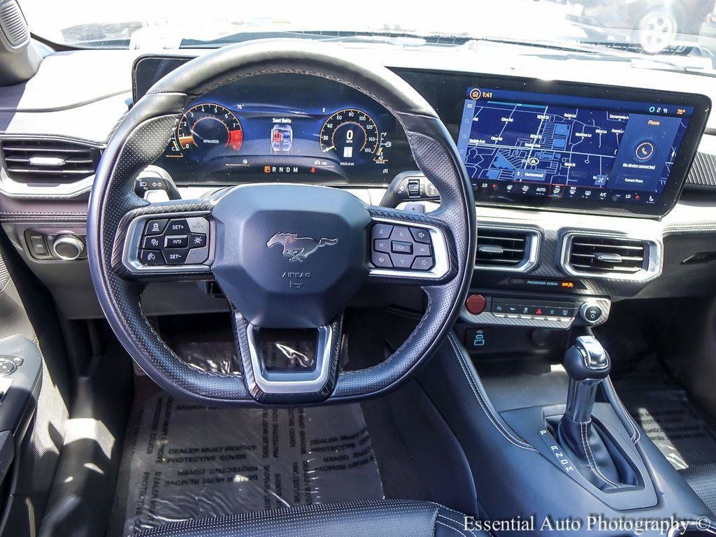 2025 Ford Mustang GT Premium - Photo 12