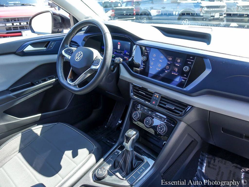 2023 Volkswagen Taos SE - Photo 25
