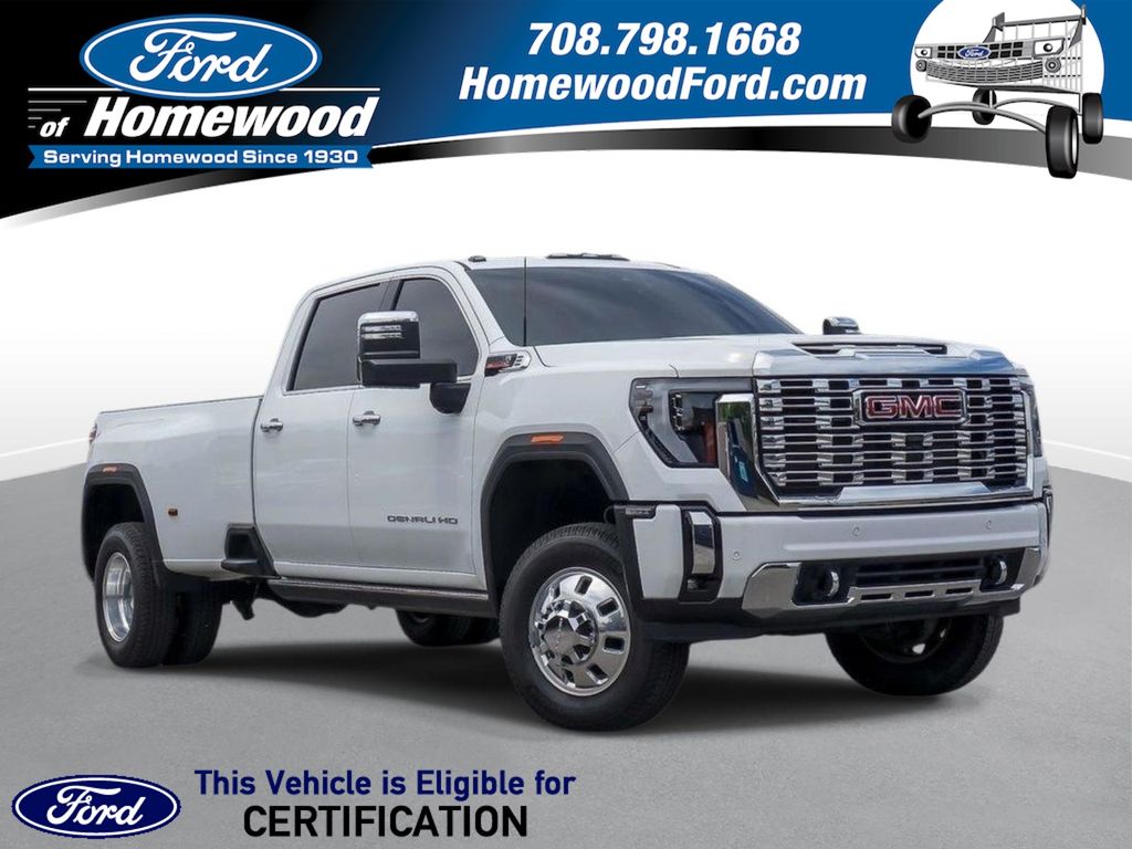 2025 GMC Sierra 4WD Crew Cab Long Box DRW Denali's photo