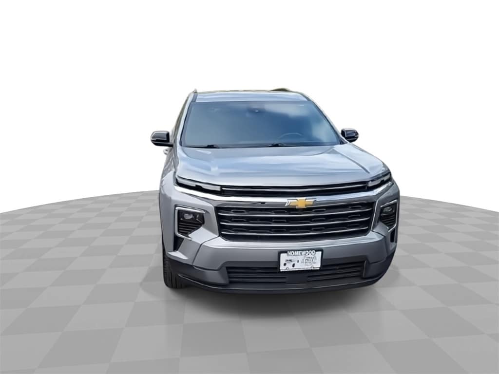 Used 2025 Chevrolet Traverse LT SUV