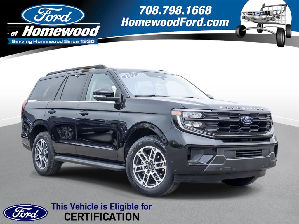 2025 Ford Expedition Active 4x4's photo