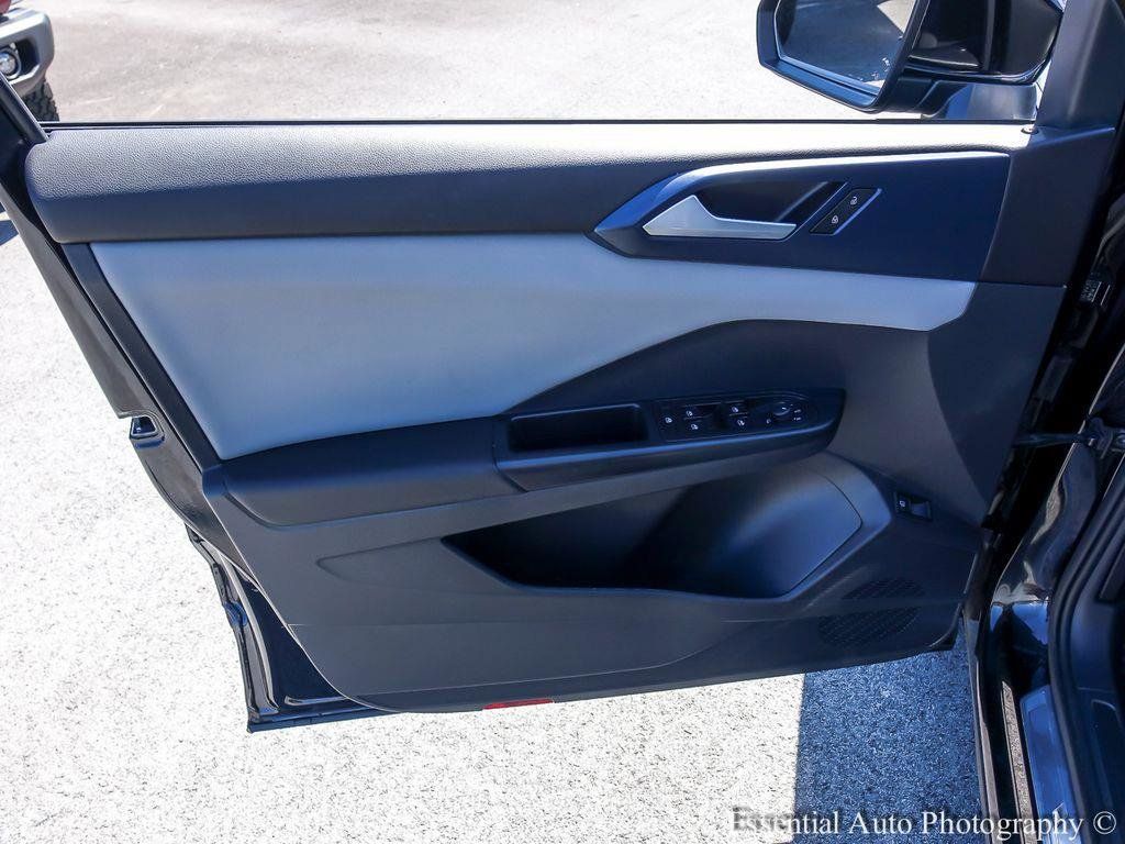 2023 Volkswagen Taos SE - Photo 20