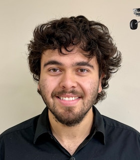 Staff member Jorge Garcia from ID_98299f79a16a
