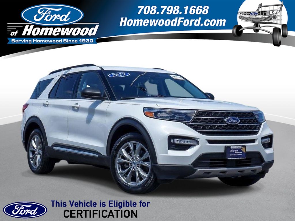 2023 Ford Explorer XLT 4WD's photo