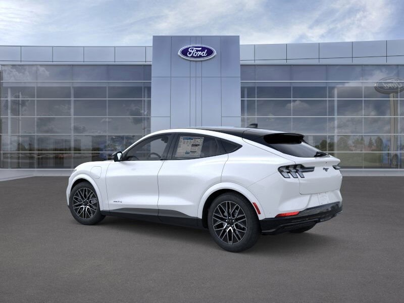 2025 Ford Mustang Mach-E Premium photo 3