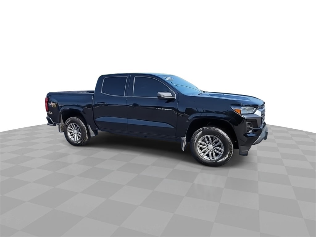 Used 2025 Chevrolet Colorado LT Truck