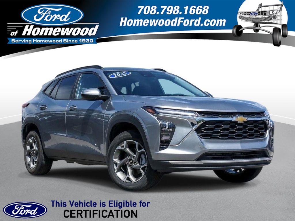 2025 Chevrolet Trax LT