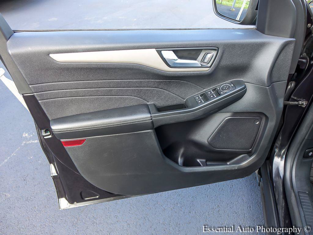 2022 Ford Escape SEL - Photo 19