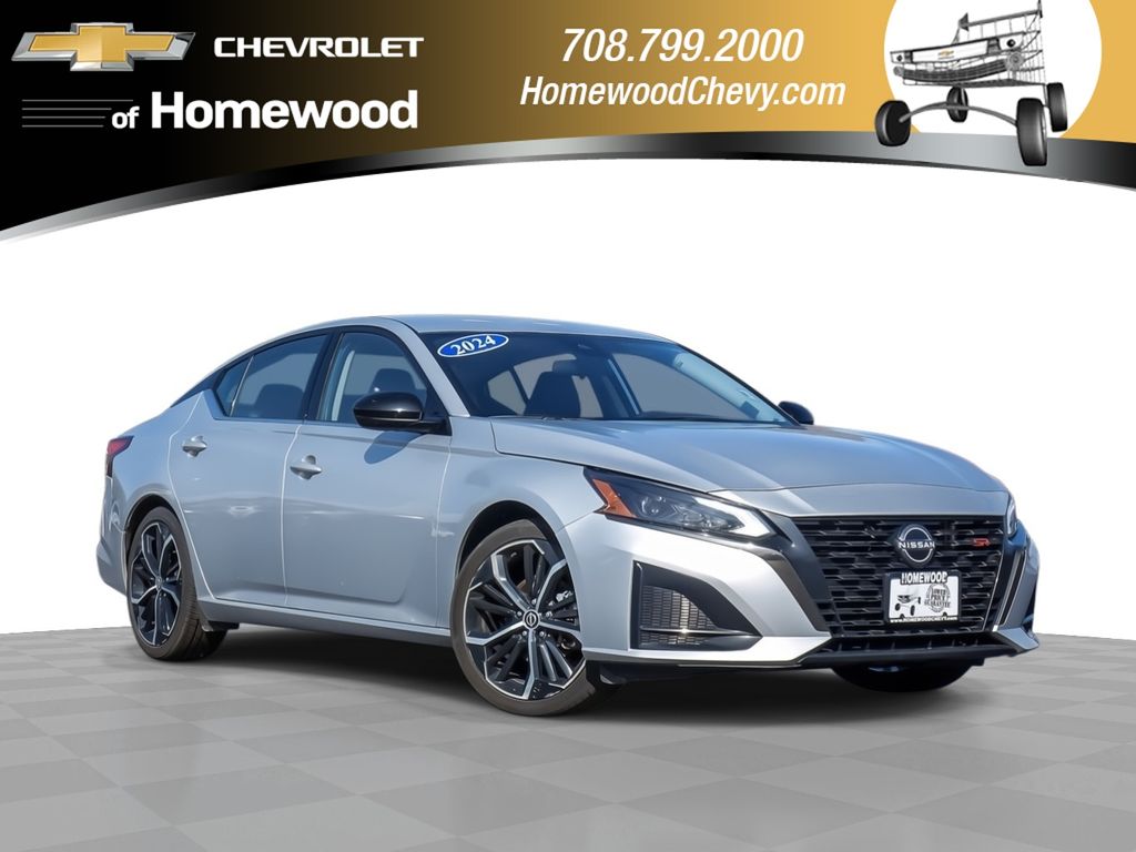 2024 Nissan Altima SR