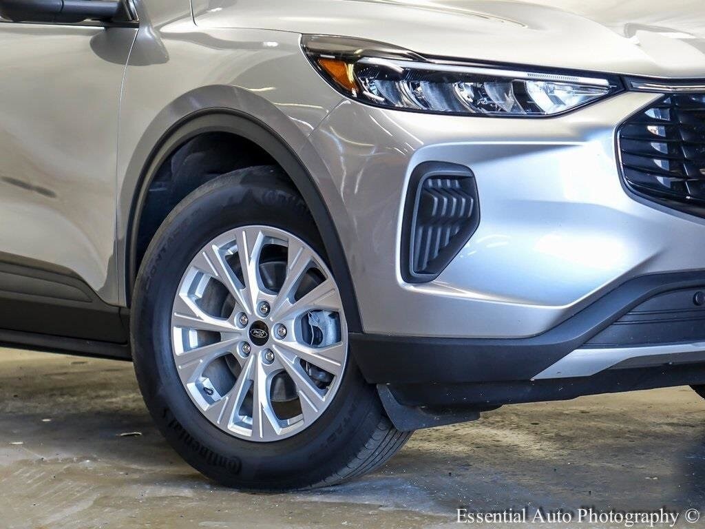 2023 Ford Escape Active photo 2