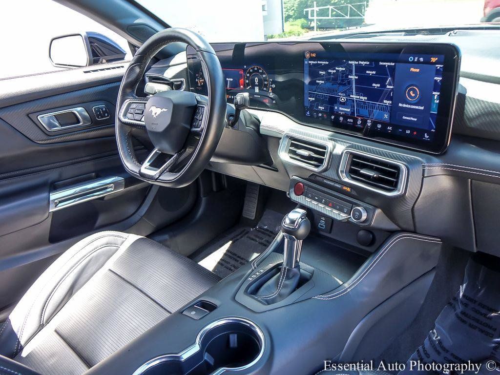 2025 Ford Mustang GT Premium - Photo 23