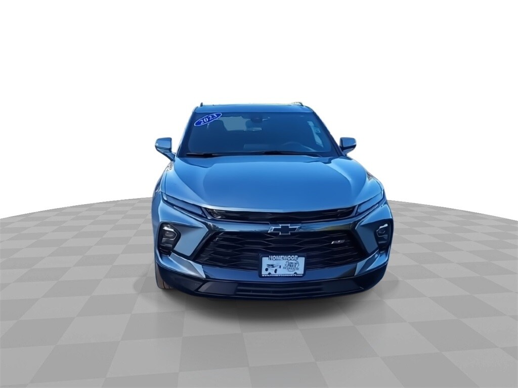 2023 Chevrolet Blazer RS photo 2