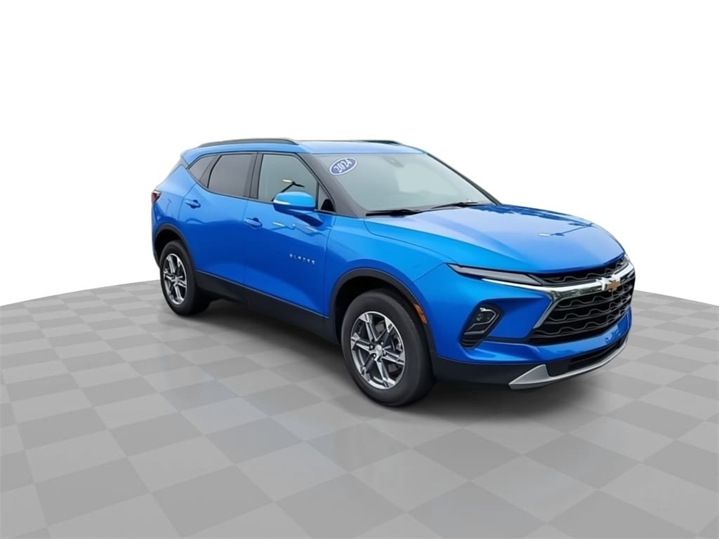 Used 2024 Chevrolet Blazer 3LT with VIN 3GNKBDR47RS197505 for sale in Homewood, IL