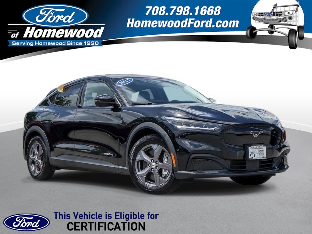 2023 Ford Mustang-Mach-e Select's photo