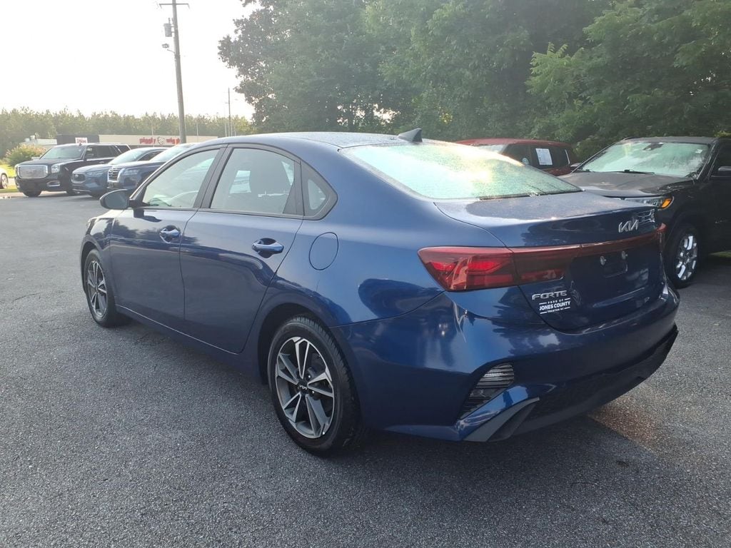 Used 2023 Kia Forte LXS Sedan