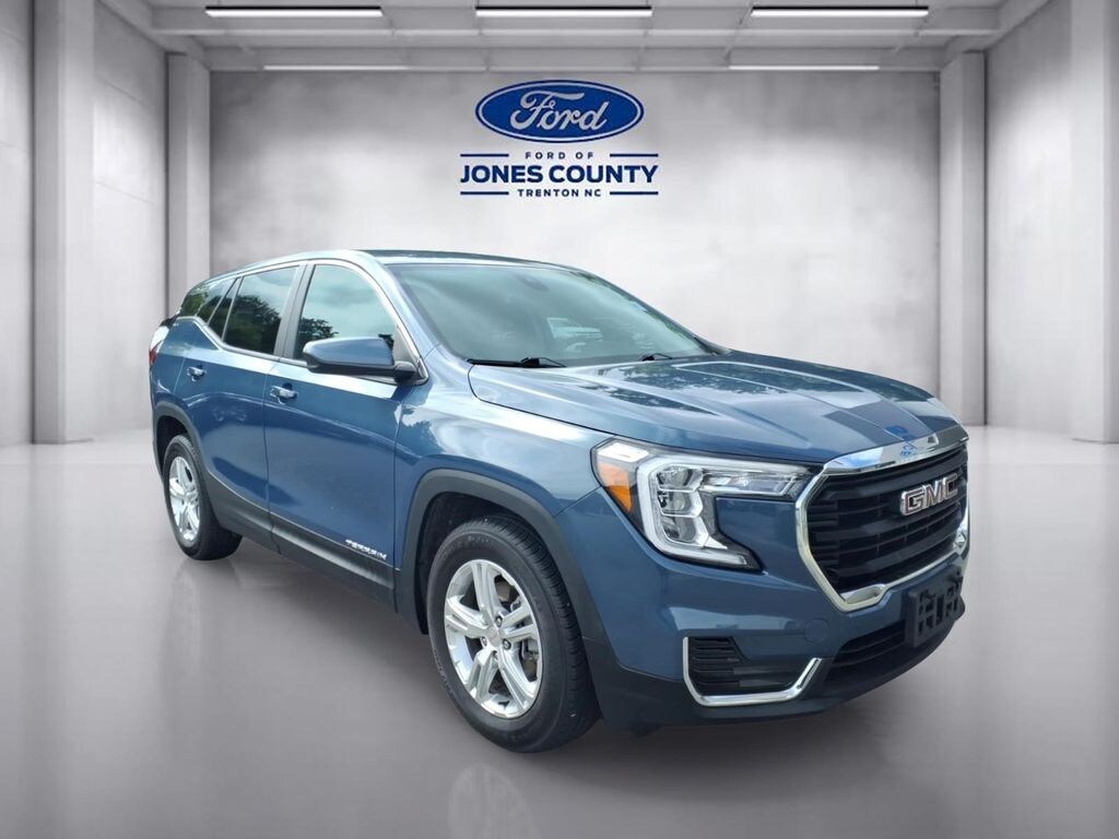 Used 2024 GMC Terrain SLE Sport Utility