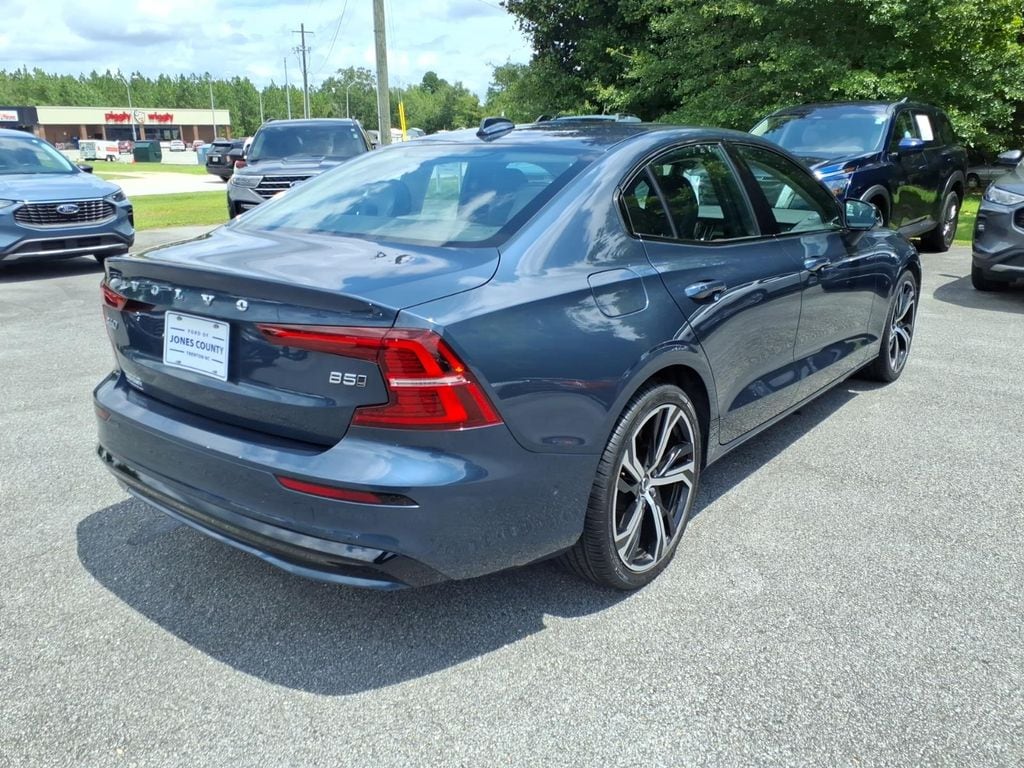7JRL12TL2RG303640