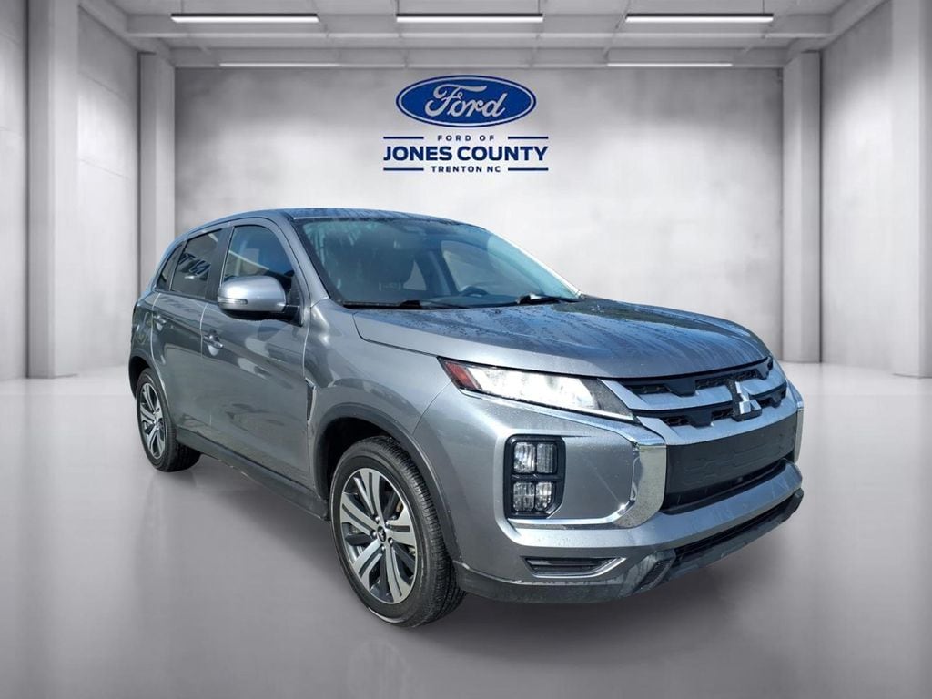 2023 Mitsubishi Outlander Sport 2.0 SE AWC CVT's photo