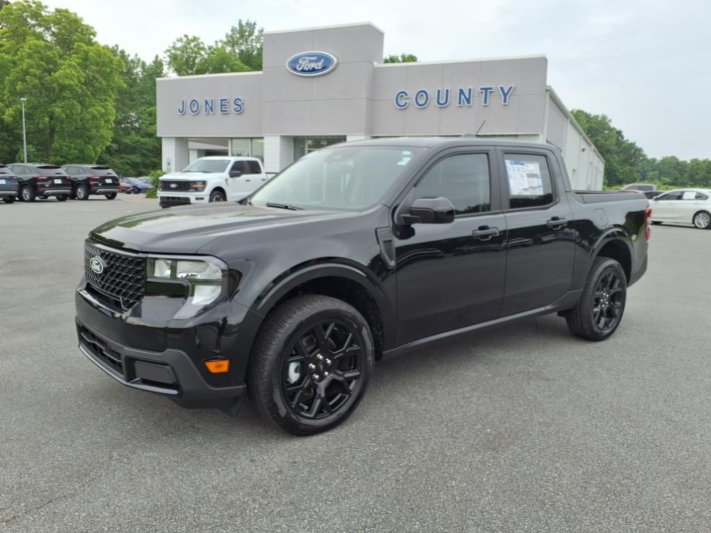 2025 Ford Maverick XLT photo 4