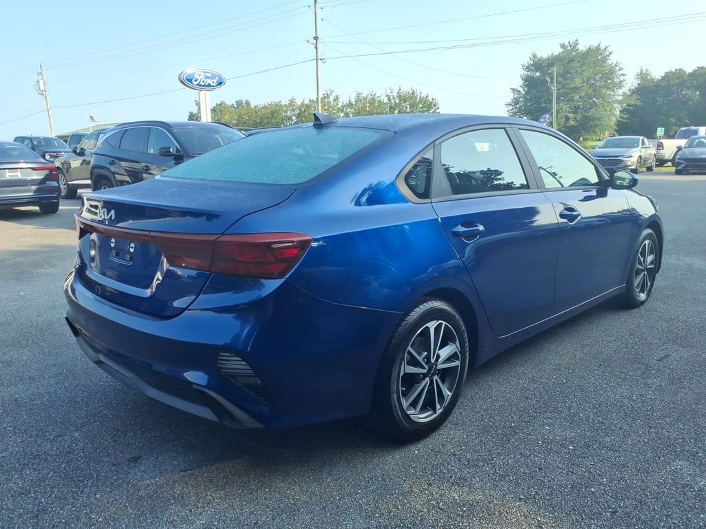 Used 2023 Kia Forte LXS Sedan