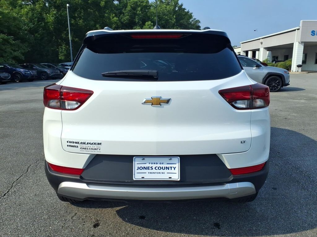Used 2025 Chevrolet Trailblazer LT Sport Utility
