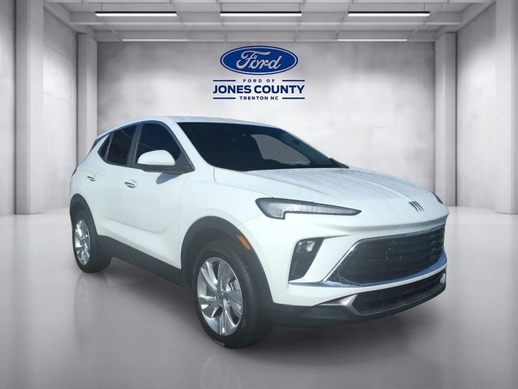 2025 Buick Encore GX Preferred AWD's photo