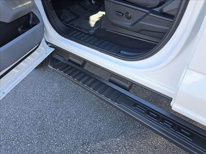2026 Ford F-250 Super Duty XLT - Photo 6