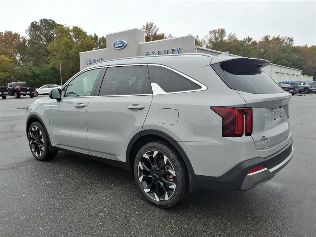 2024 Kia Sorento SX photo 4