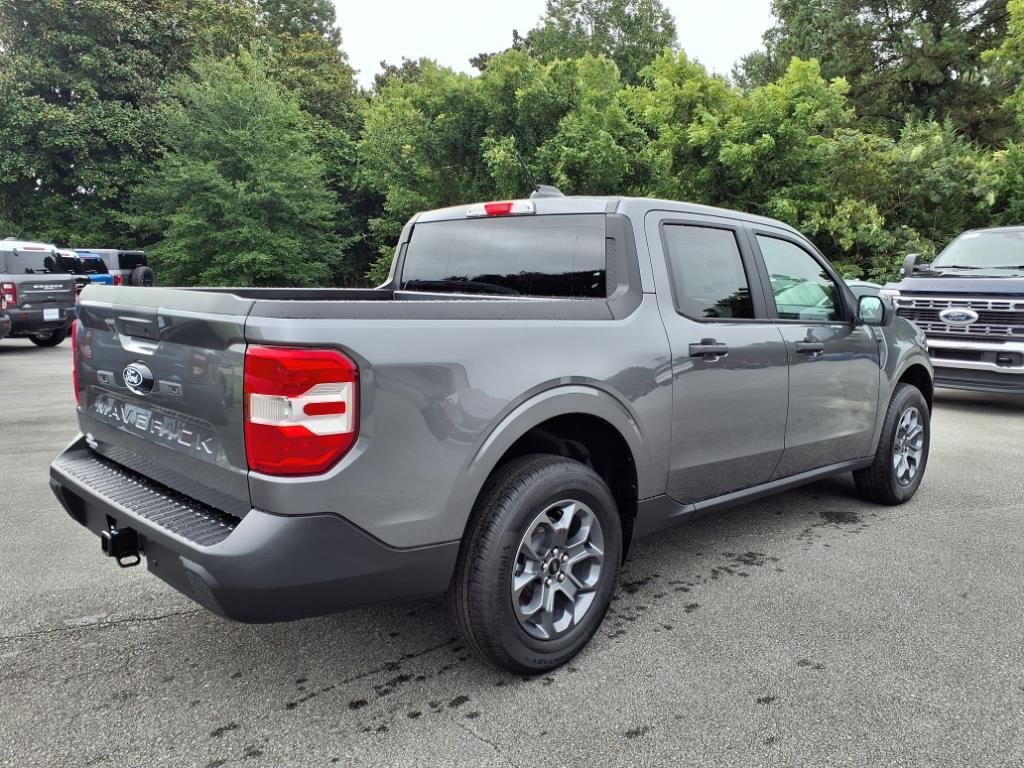 2025 Ford Maverick XLT photo 2